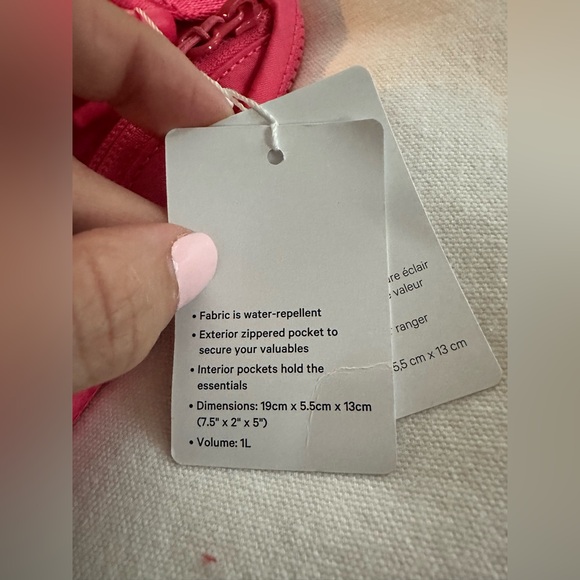 Lululemon Everywhere Belt Bag 1L Glaze Pink NWT - Picture 10 of 10